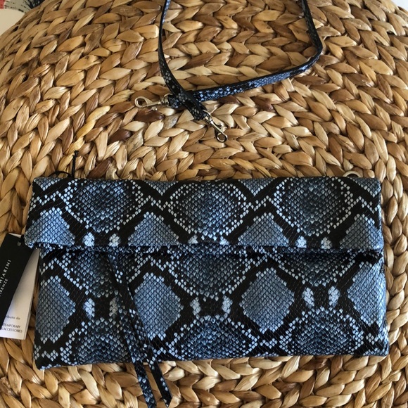 GIANNI CHIARINI BLUE SNAKE CLUTCH. - Picture 6 of 8